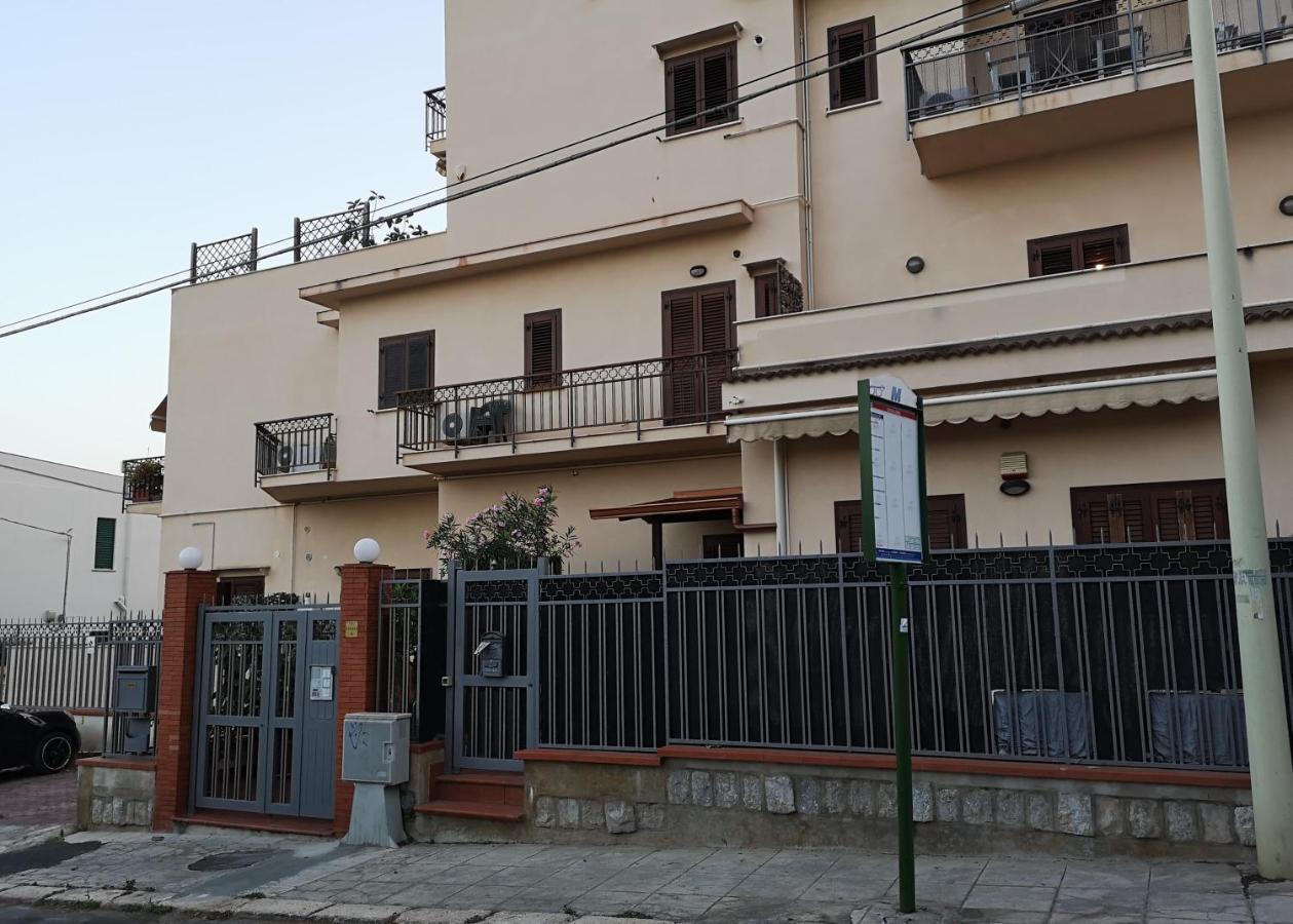 La Casetta Della Musica Mondello Exteriér fotografie